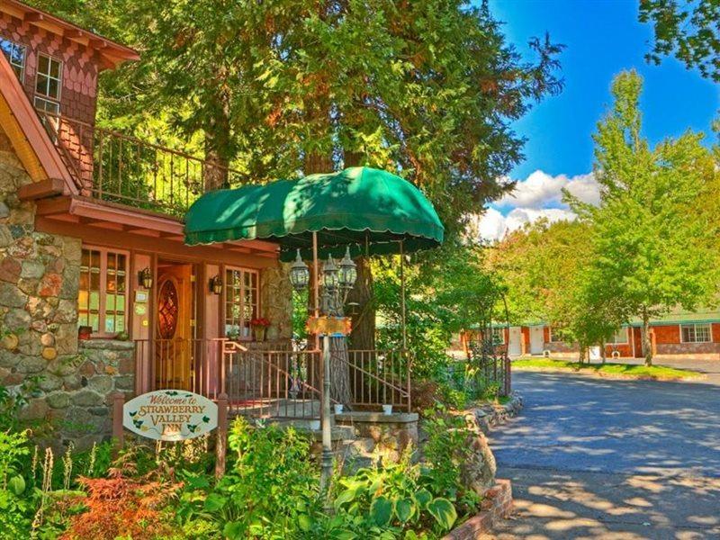 Strawberry Valley Inn Mount Shasta Exteriér fotografie